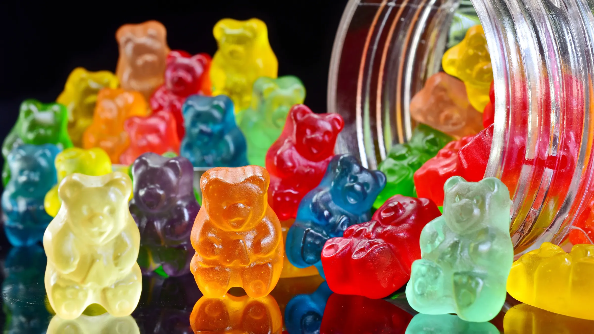 1.Classic bear-shaped gummy candy origin format