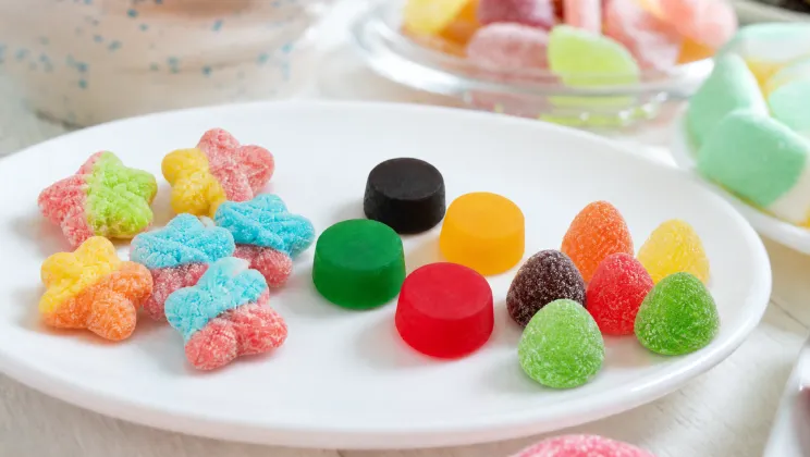 Working with a Gummy Contract Manufacturer: How the Relationship Runs